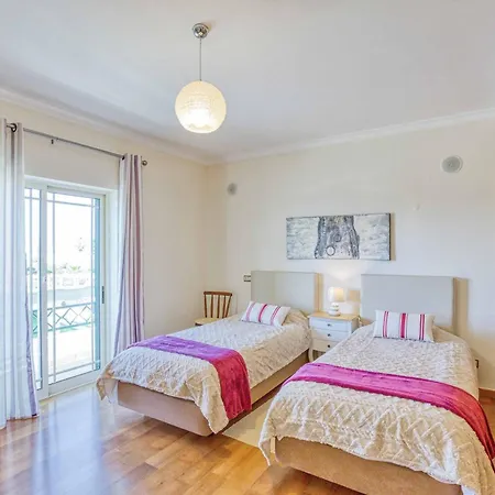 Cibel Villa *